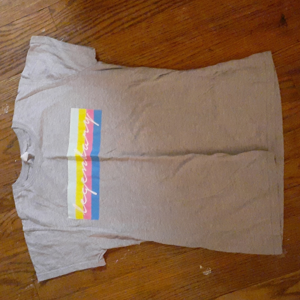 "Legendary" tee - Picture 2 of 3